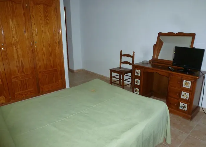 Hostal Cortes